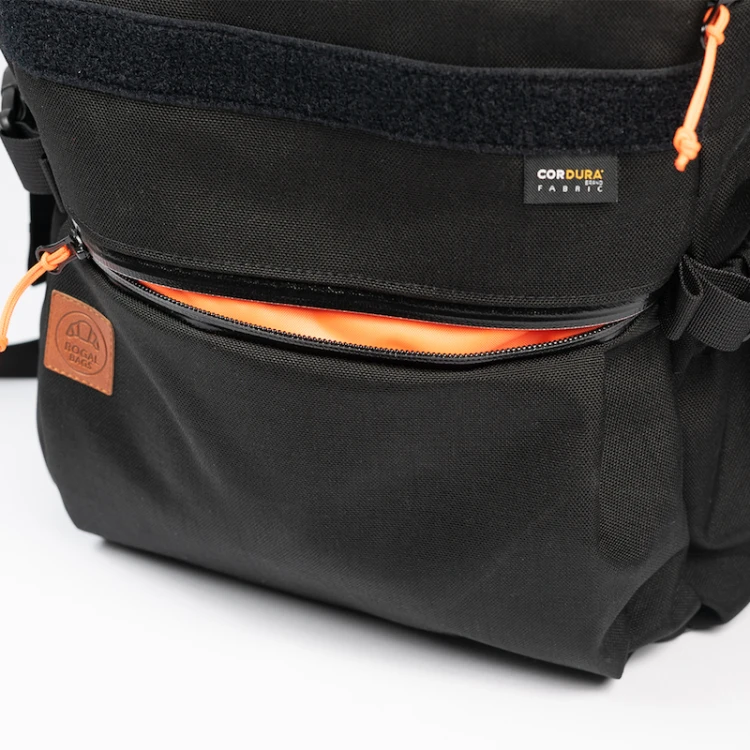 Sir Hans Backpack 8.png