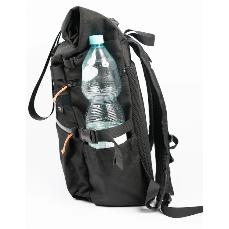 Sir Hans Backpack 6.png